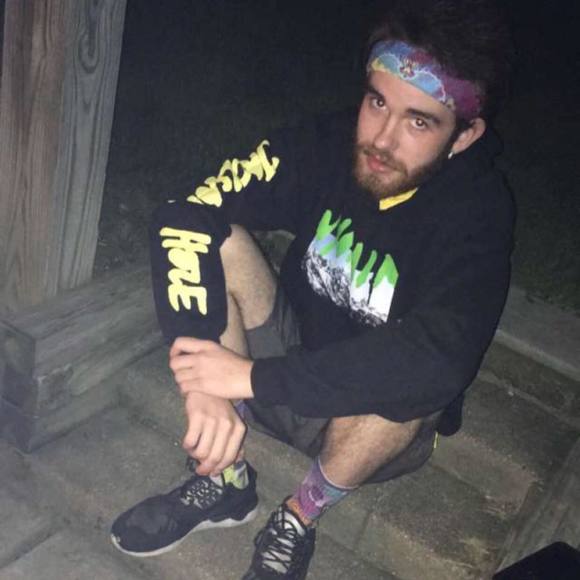 Meet your Posher, Jeremy - Picture 1 of 1